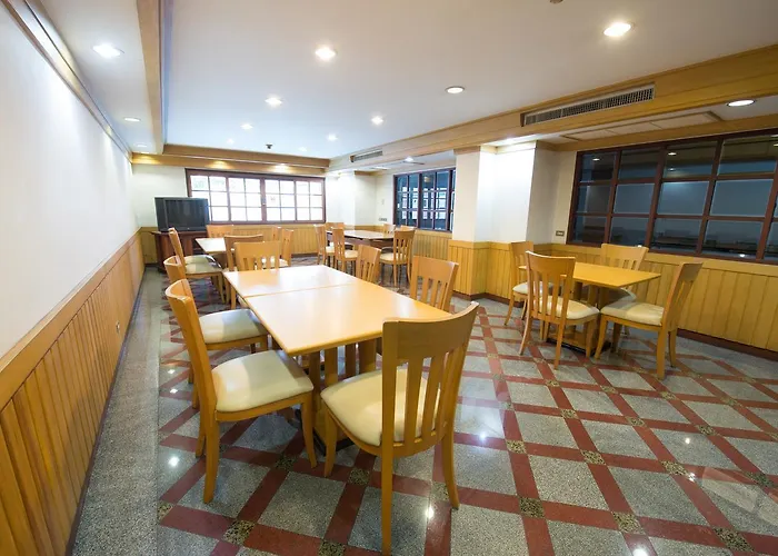 Baan Pratoom Aparthotel Bangkok